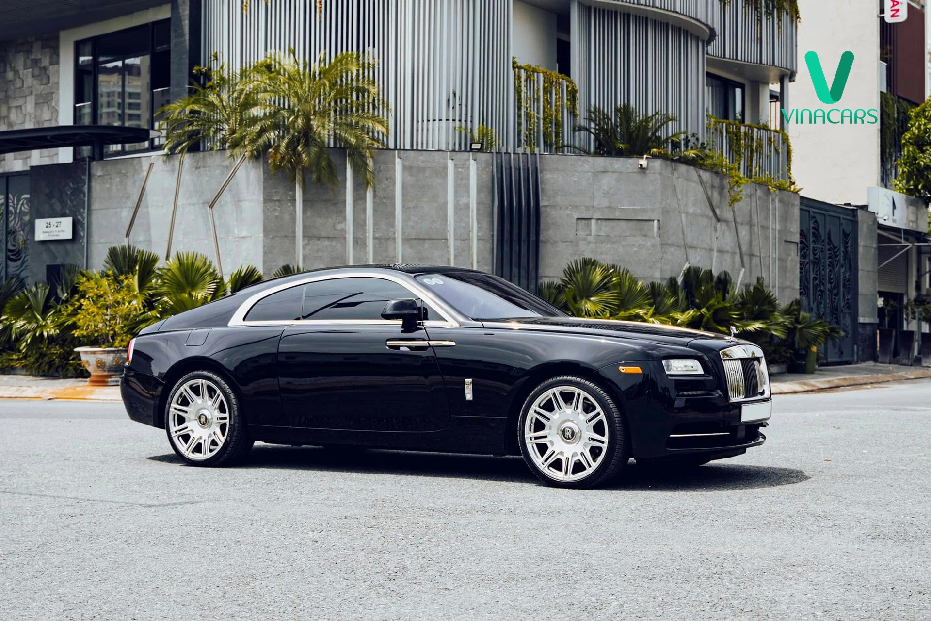 Rolls Royce Wraith 2015