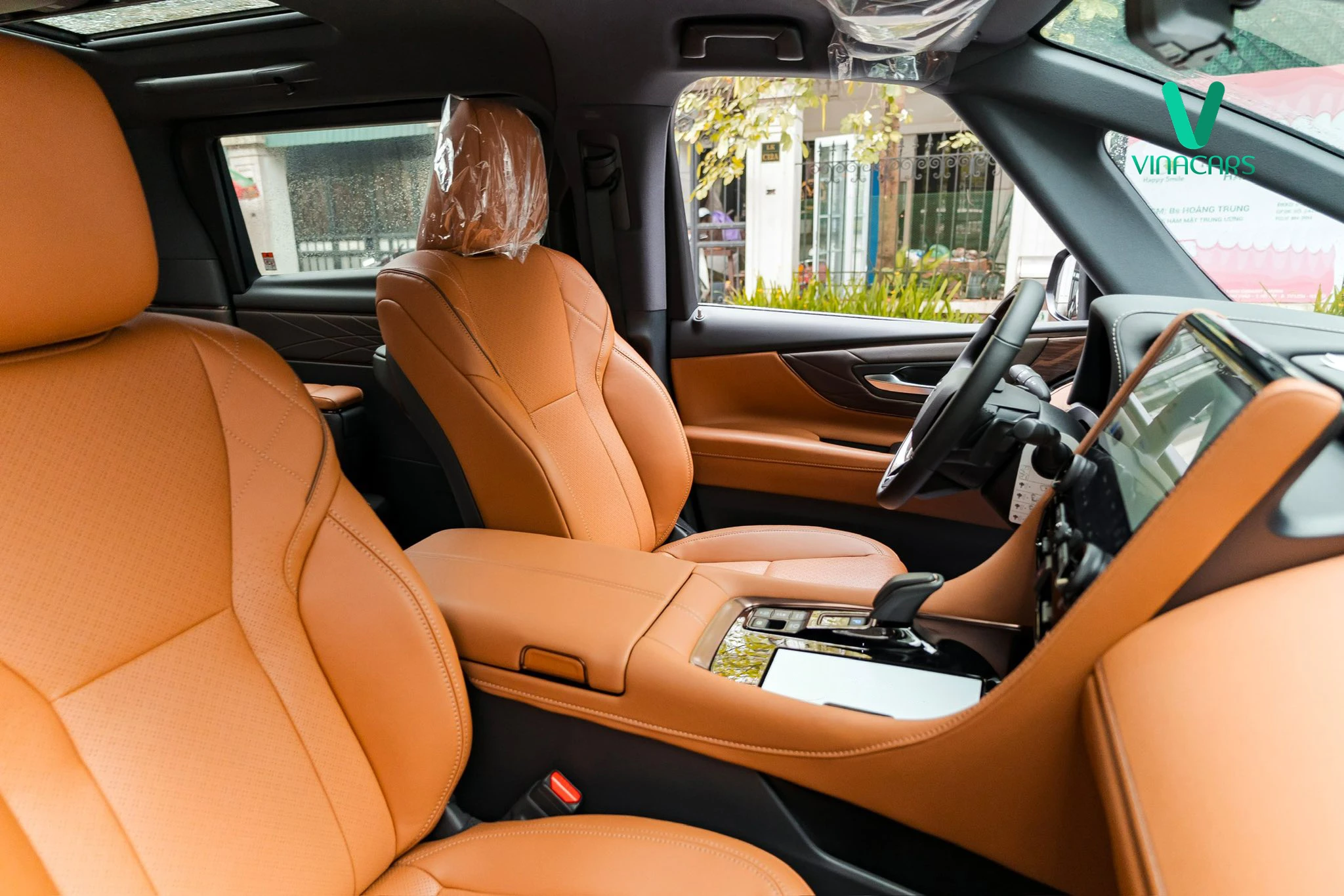 Toyota Alphard HEV 2025