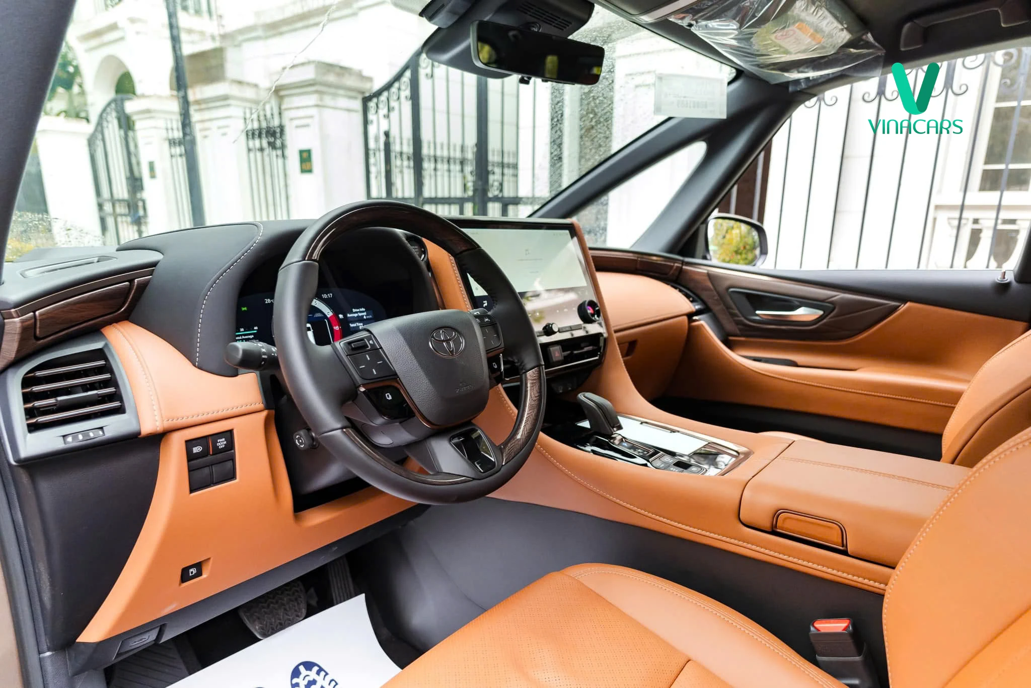 Toyota Alphard HEV 2025