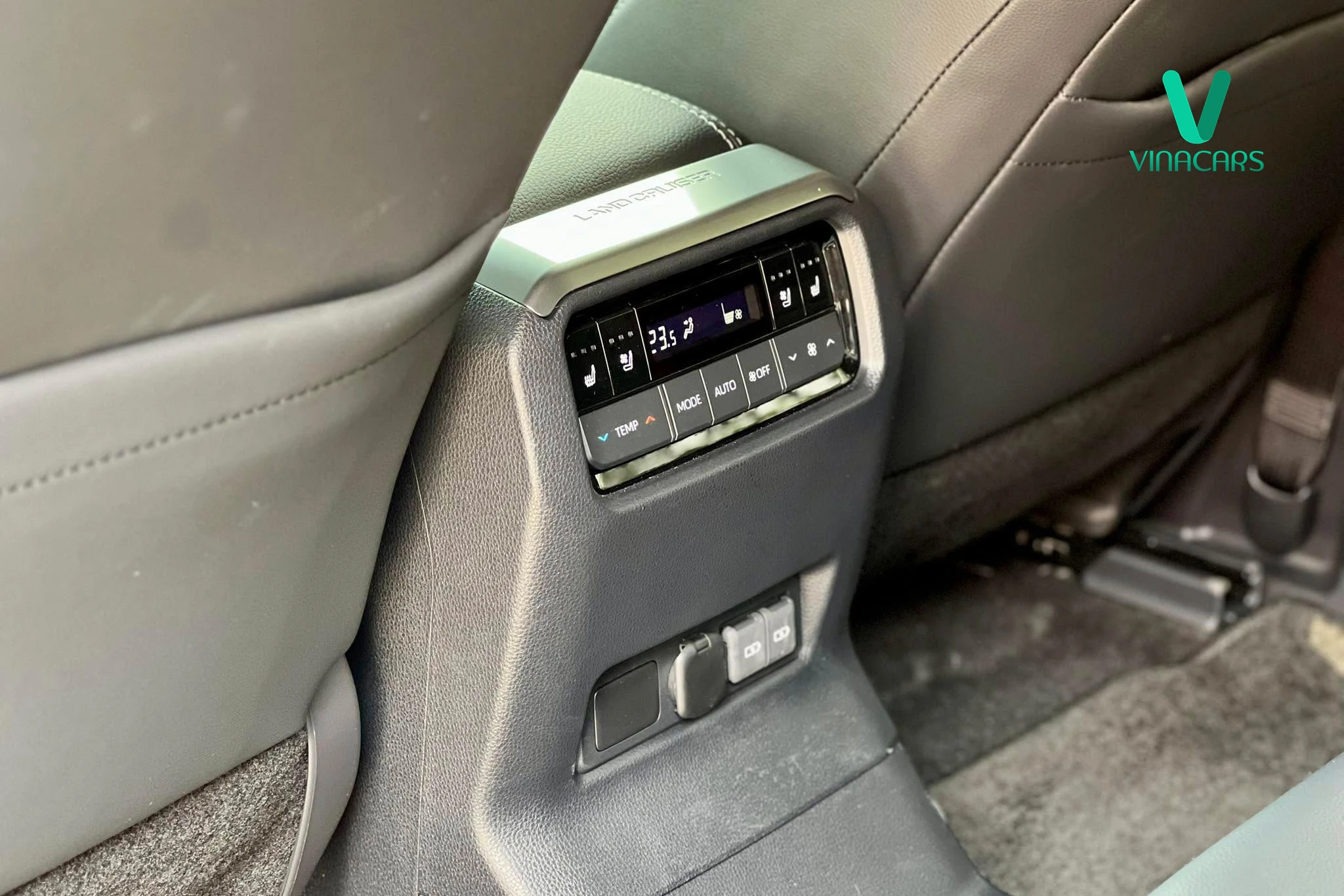 Toyota Land Cruiser Prado 2025