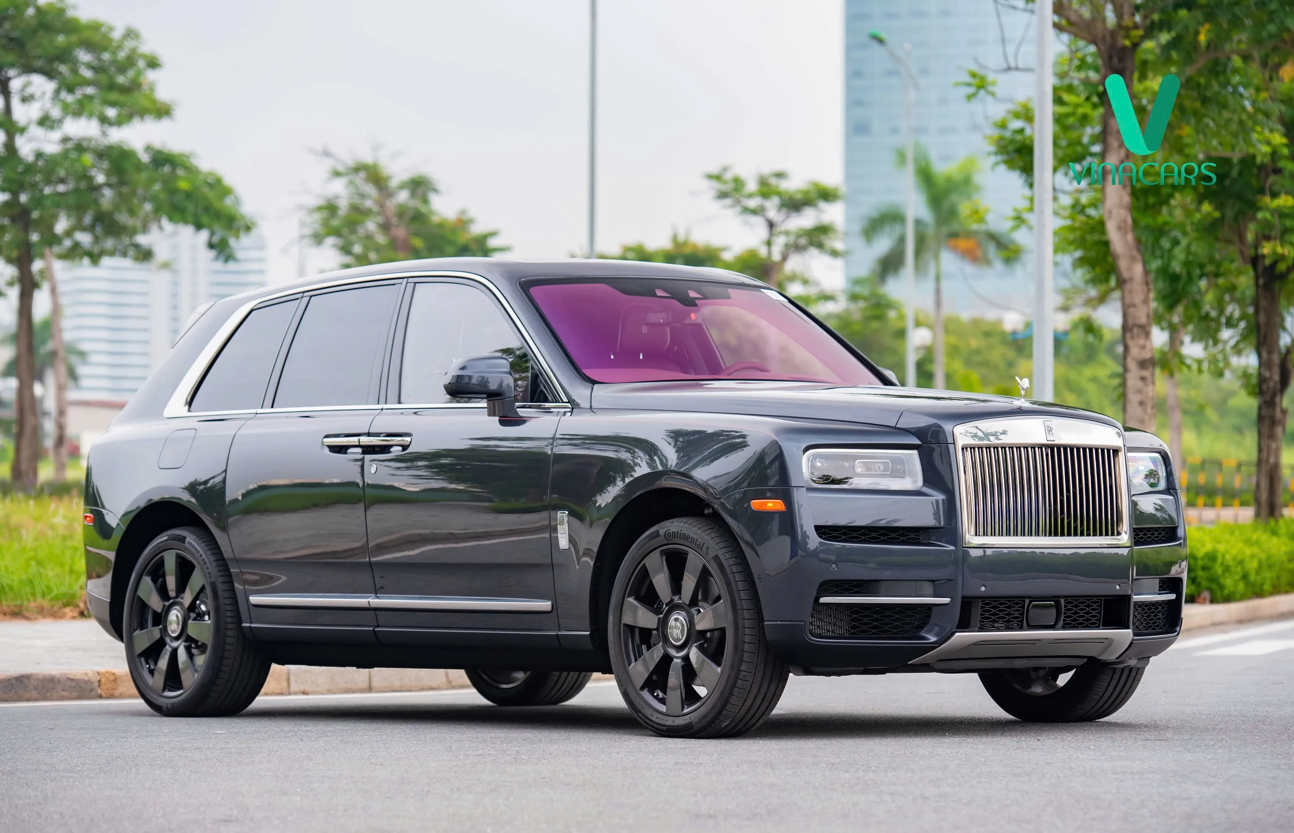 Rolls Royce Cullinan 2024